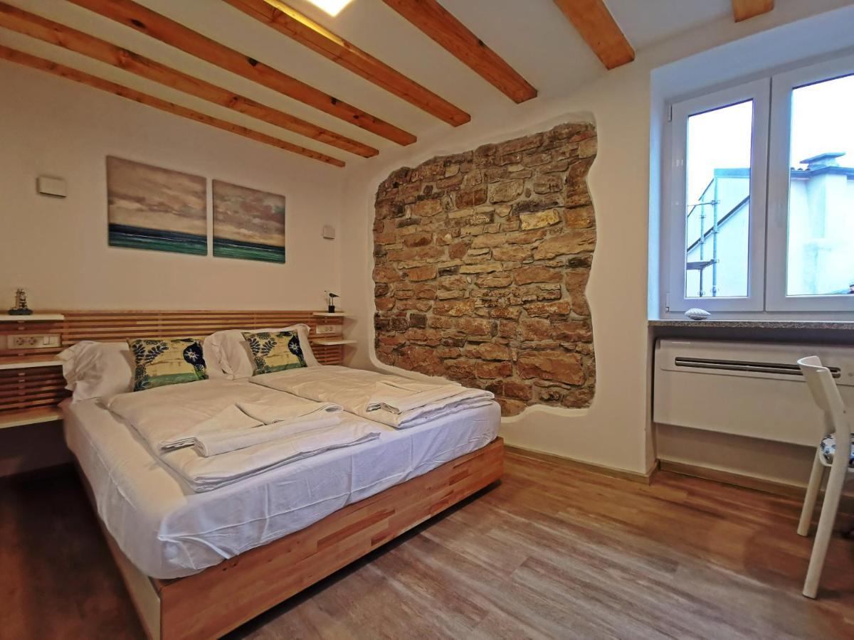 Ribiska Hisa - Old Piran Fisherman'S House Exterior foto